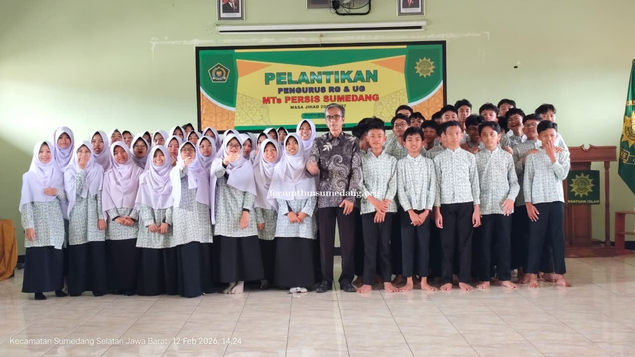 Pelantikan Pengurus RG dan UG MTsS Persis Sumedang Masa Bakti 2026–2027