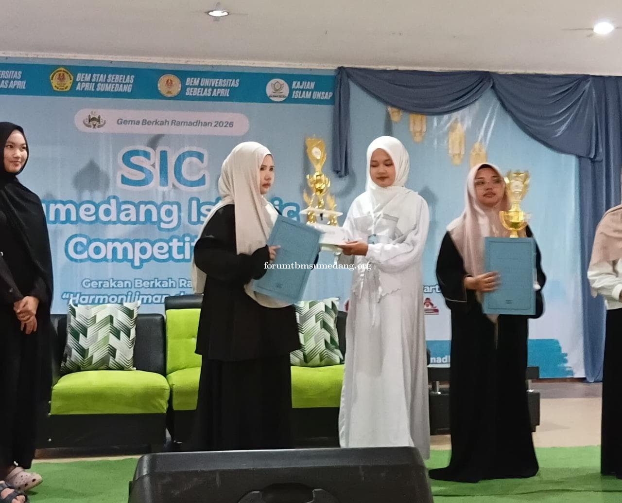Siswa MAS Darussalam Raih Juara 3 Lomba Cerdas Cermat Islami