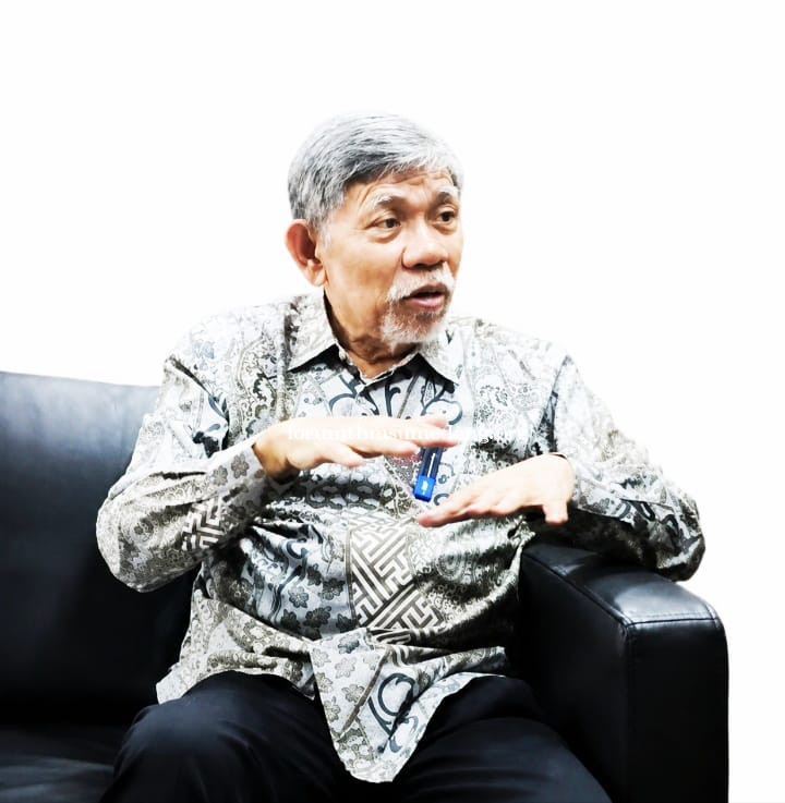 Sebuah Kisah Perjalanan Literasi Agus Pakpahan dari Sumedang Menelusuri Dayak Iban
